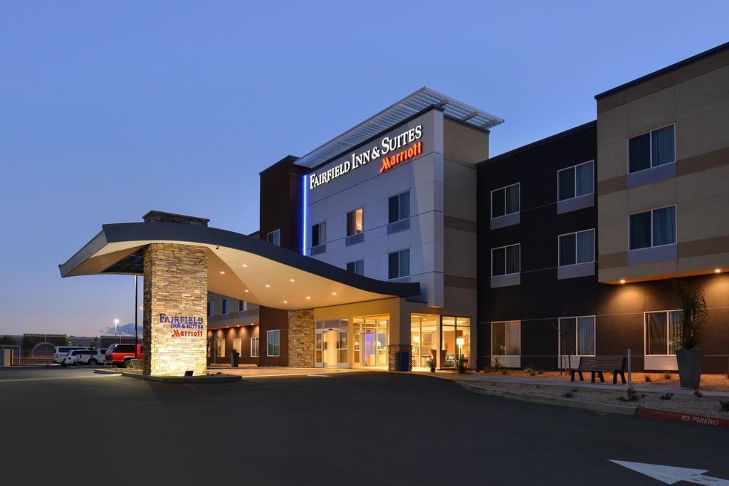 Comfort Suites Woodland - Sacramento Airport Exterior photo